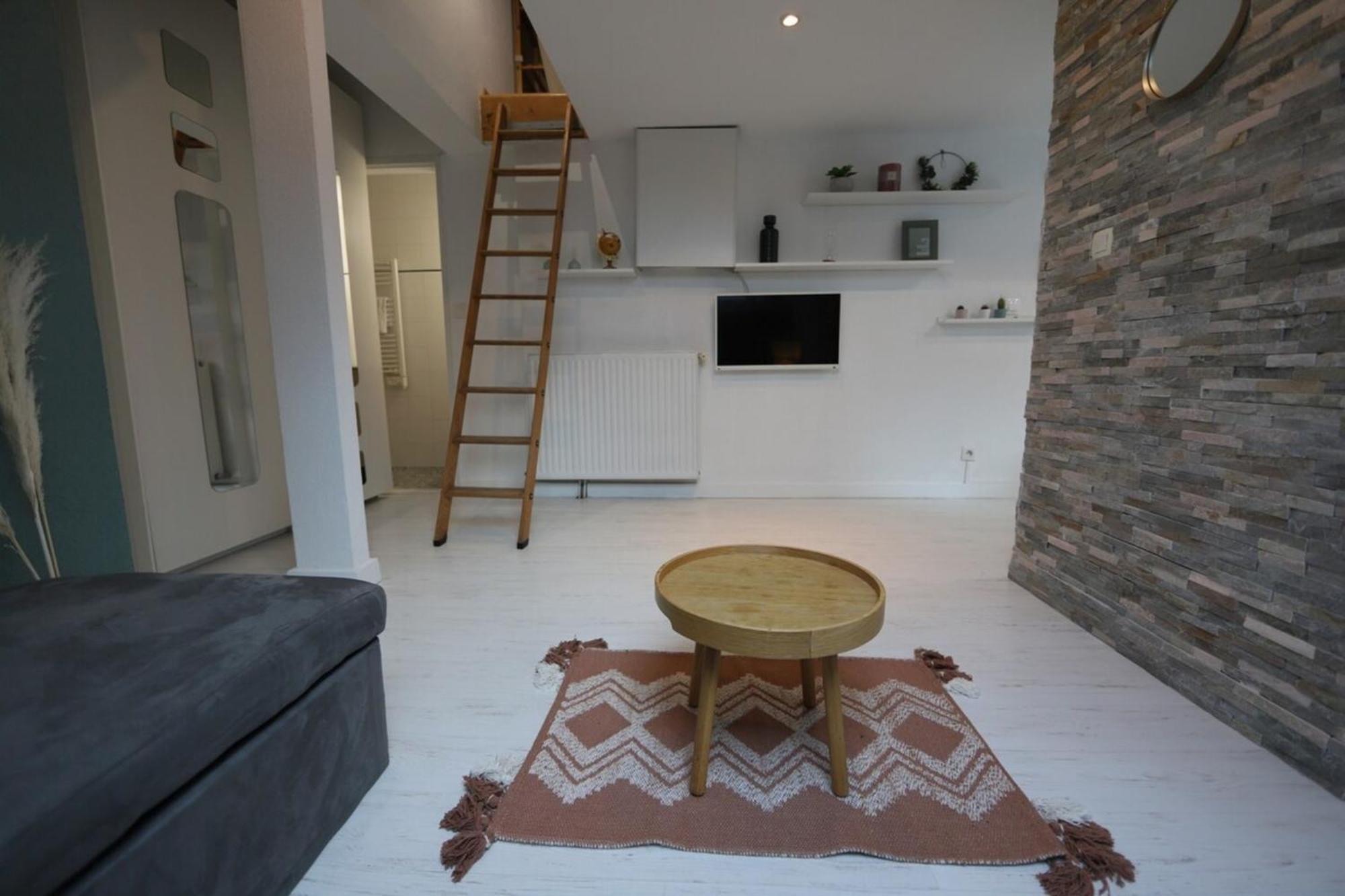 A Little Nest At The Top Floor Annecy Bagian luar foto