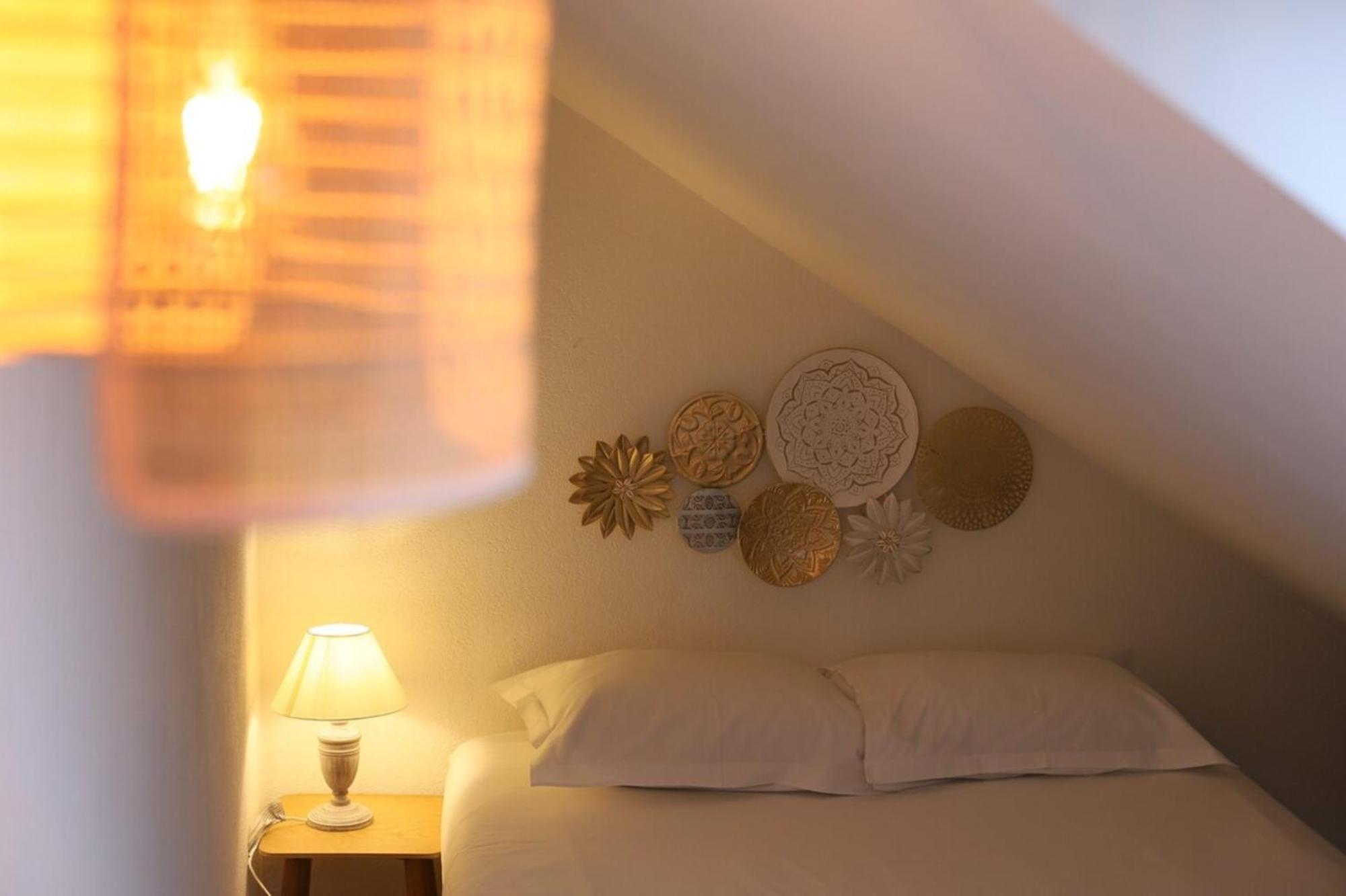 A Little Nest At The Top Floor Annecy Bagian luar foto